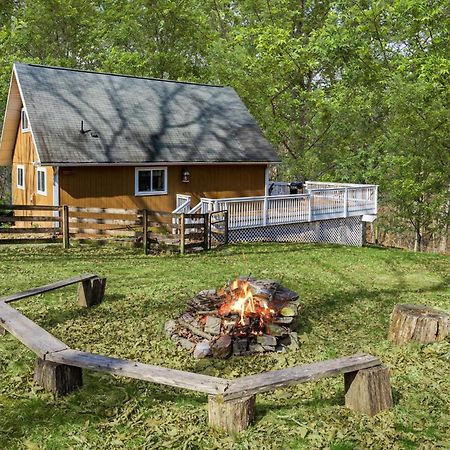 Hot Tub, Fire Pit, Deck, Grill, Wifi, Dog-Friendly Villa Inwood Exterior photo